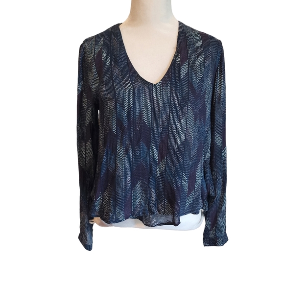 NEW Anthropologie | Cloth & Stone Dotted Herringbone V-Neck Pull Over Blouse - Picture 2 of 13